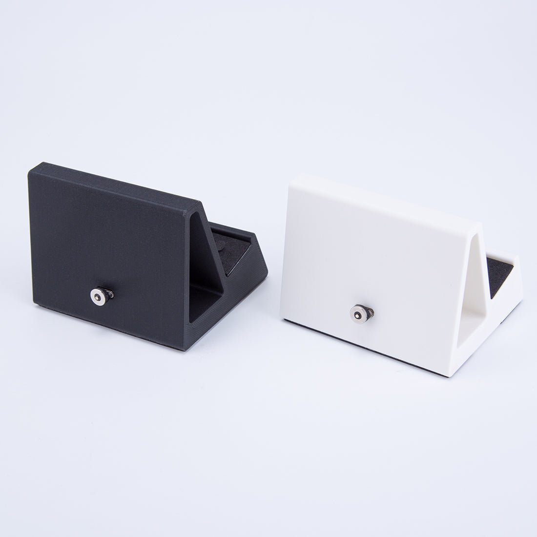 LITNXT-AnbernicRG35XXPlus-CharingDock-13