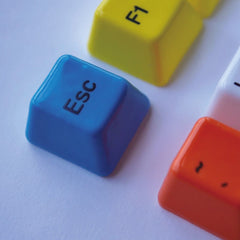Ceramic keycap set, 97 keys, compatible with 61/67/68 key mechanical keyboards.
